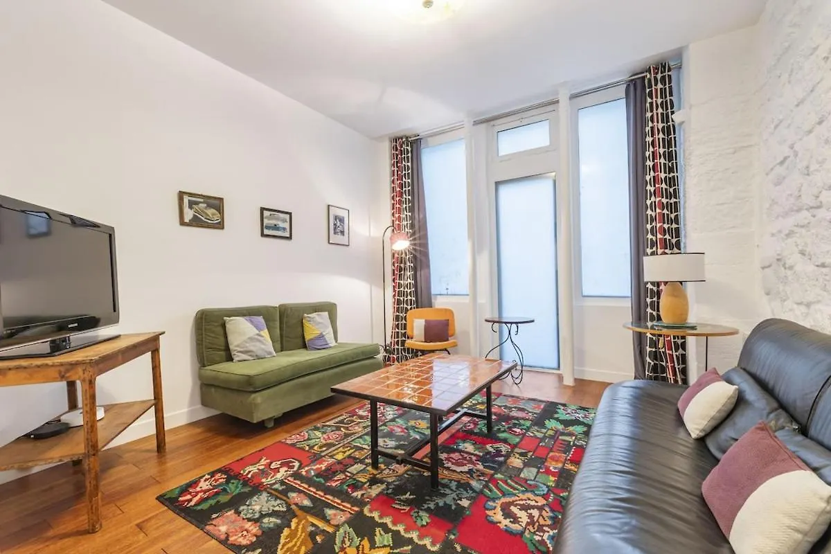 Coco, 4 People Apartment Paris